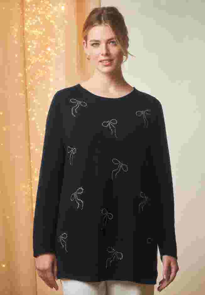 Holiday Motif Pullover image number 0