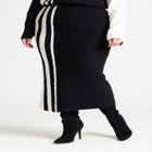 Colorblocked Sweater Column Skirt image number null