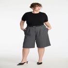 Bermuda Shorts image number null