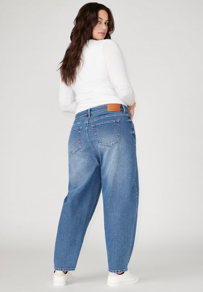 The Barrel Leg Jean image number 2