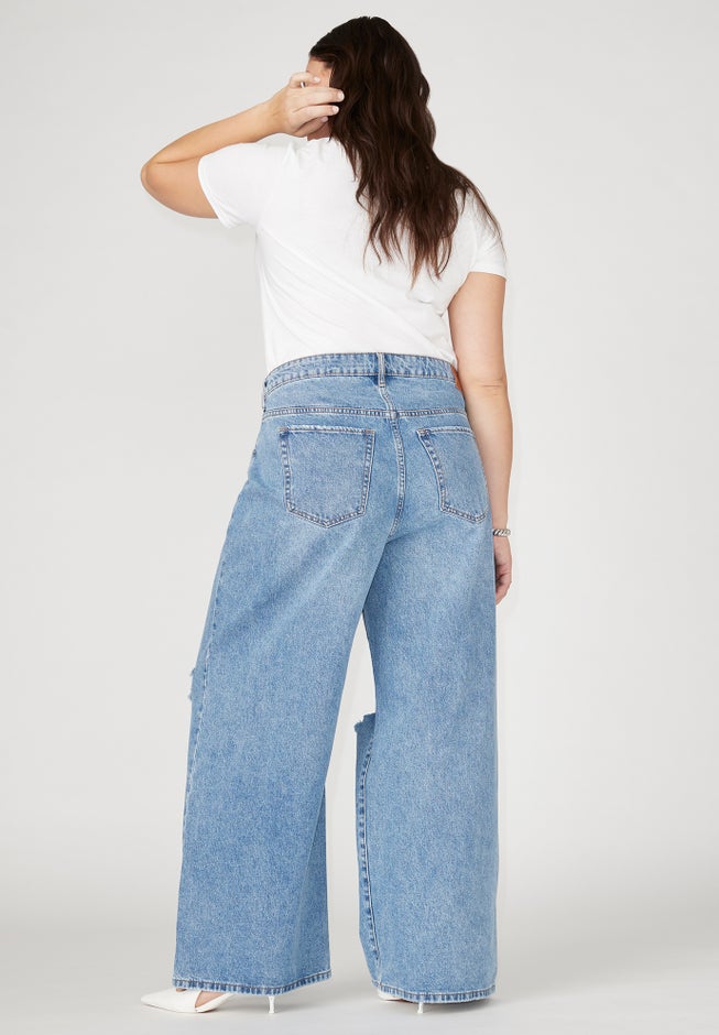 The Yvette Rigid Wide Leg Jean image number 2