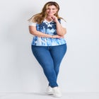 V-Neck Short Sleeve Graphic Tee image number null