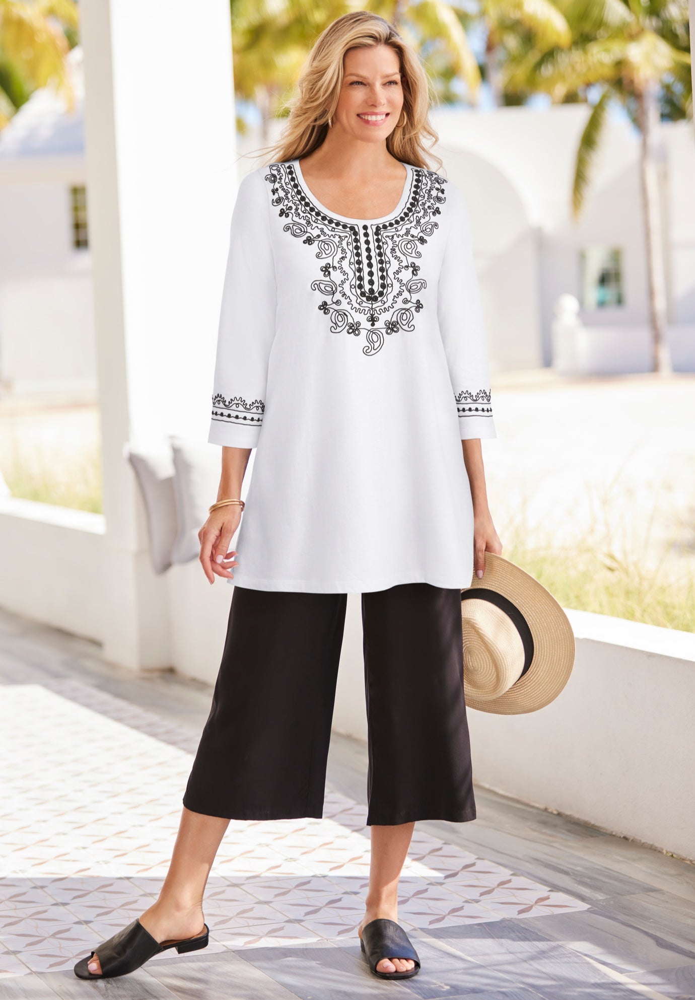 Embroidered Knit Tunic image number 8