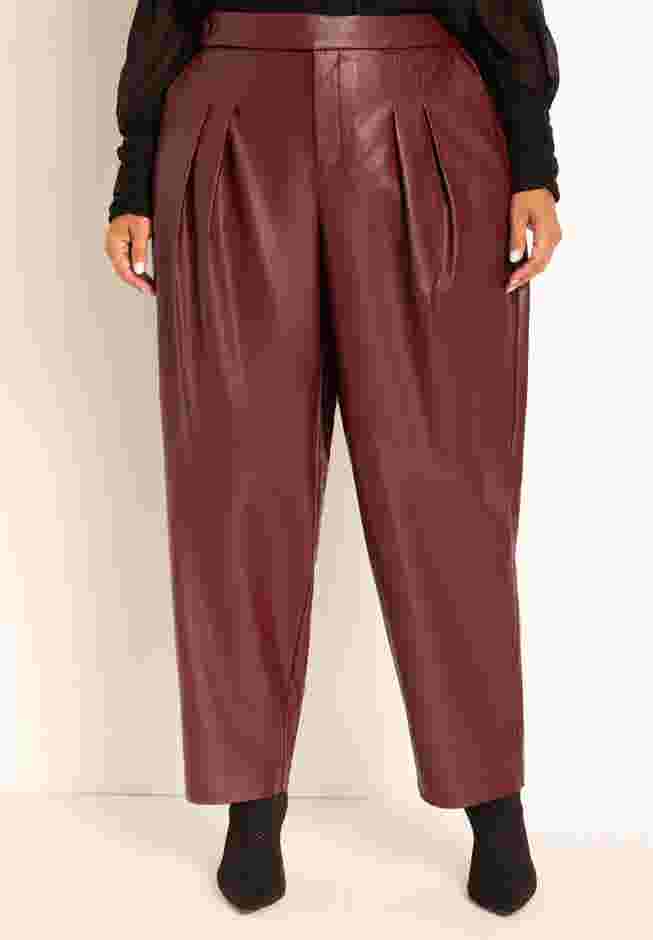 Pleat Detail Tapered Faux Leather Pant image number 3