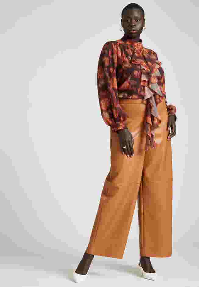 Faux Leather Wide Leg Pant image number 4
