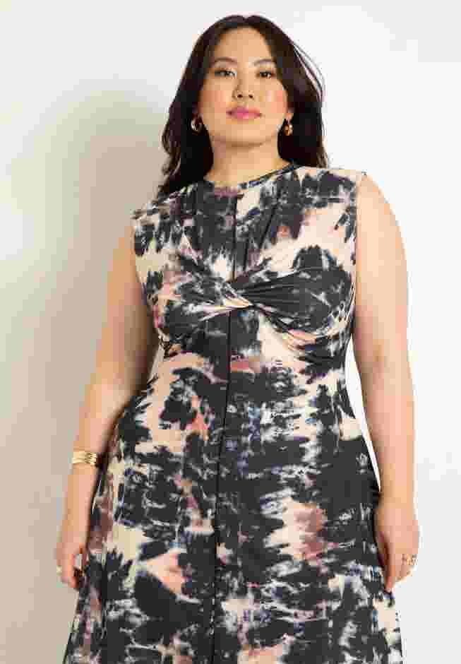Twisted Knit Dress image number 4