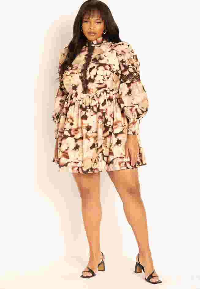 Lace Detail Mini Dress image number 1