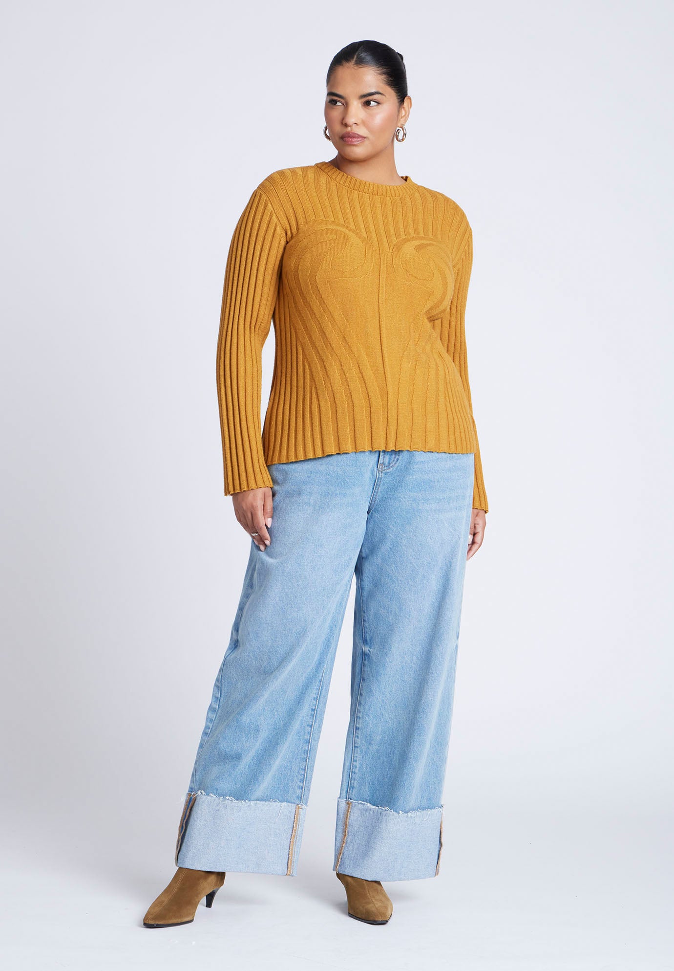 Bust Stitch Sweater image number 3