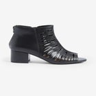 The Taylor Shootie image number null