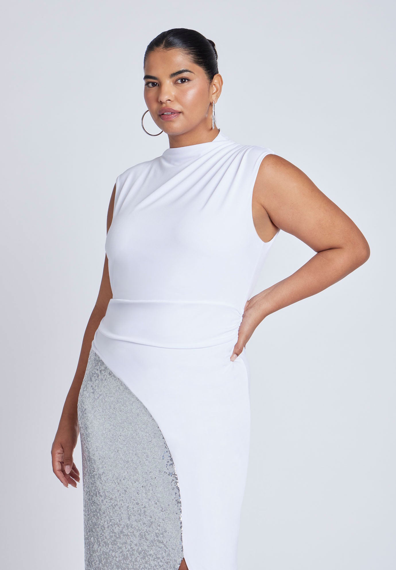 Funnel Neck Knit Dress With Sequin image number 2