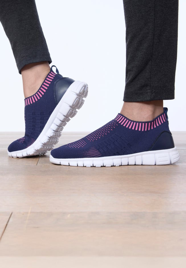 CV Sport Bellamy Slip On Sneaker image number 12