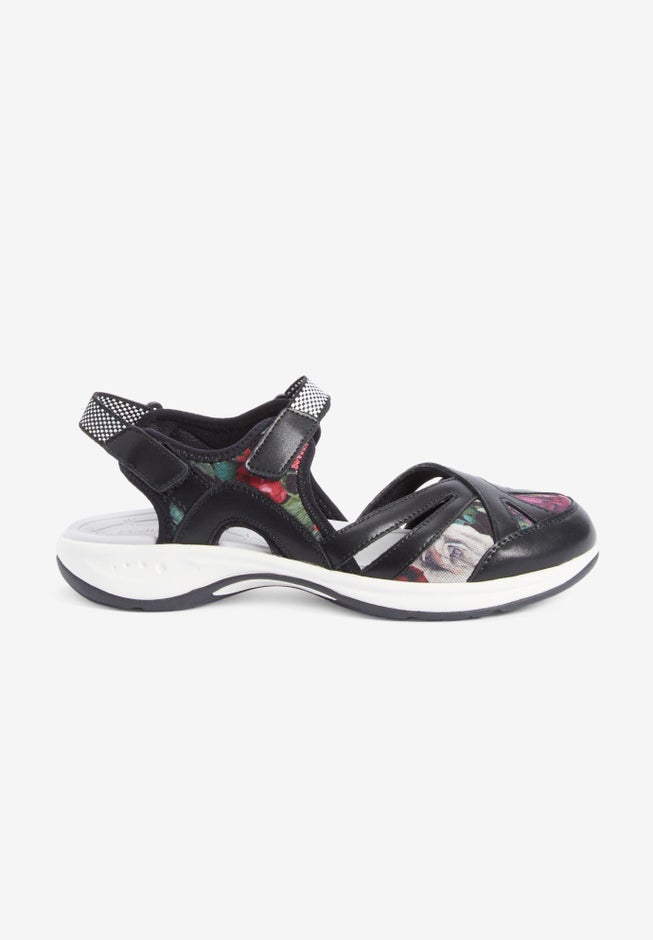 The Esplash Closed Toe Hiking Sandal image number 3