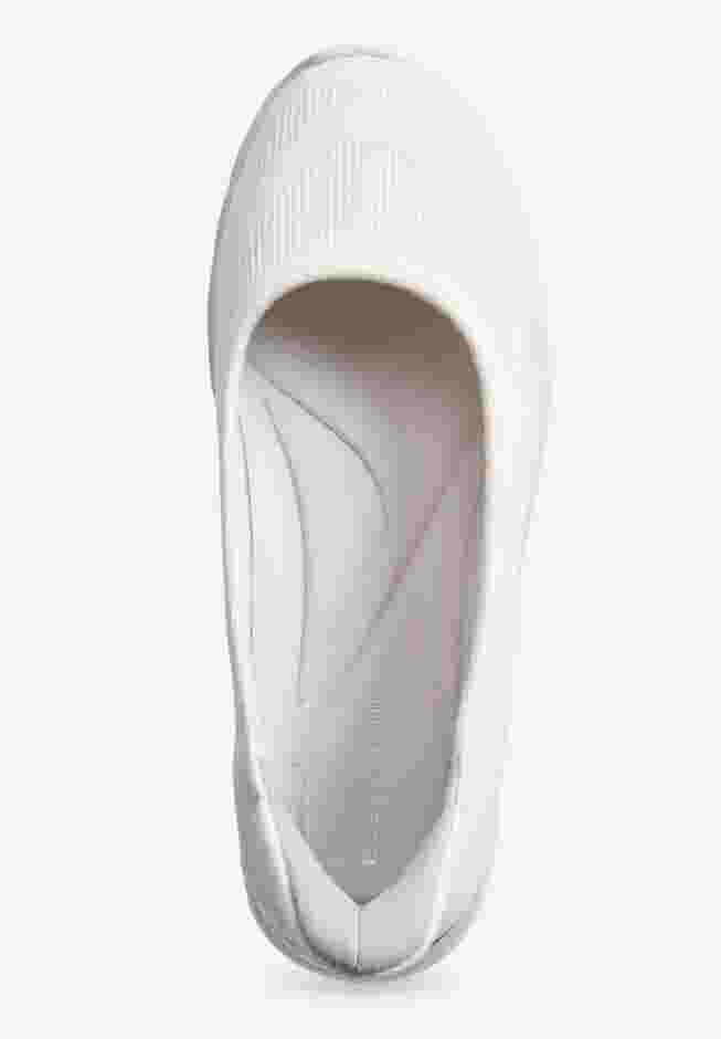 The Noemi SOEASY™ Slip On Sneaker image number 4