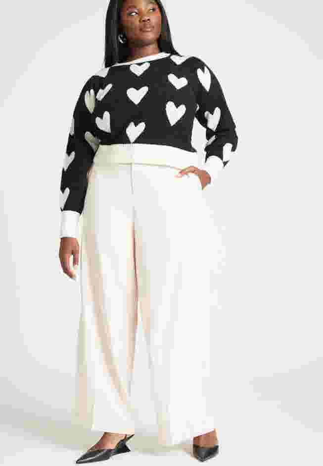Heart Intarsia Cropped Sweater image number 4