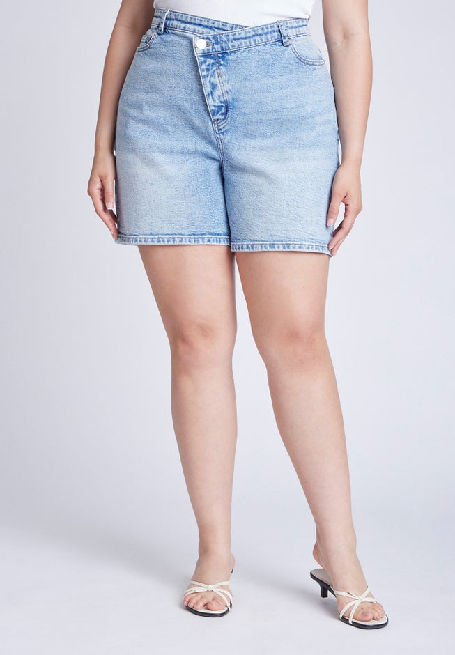 Overlap Waistband Shorts image number 1