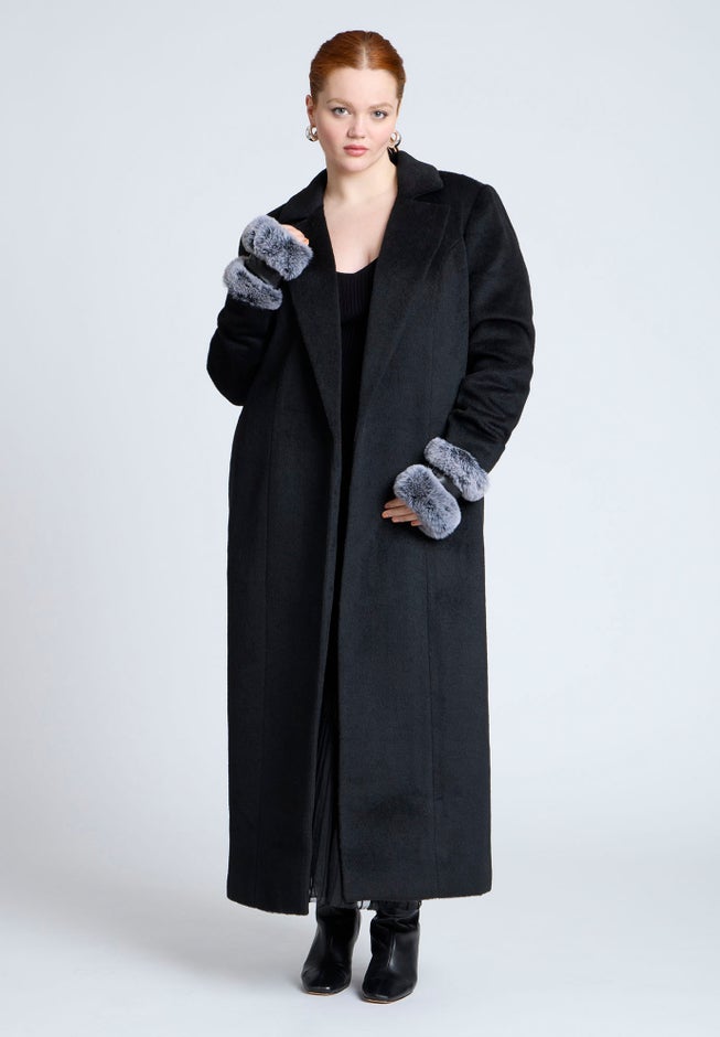 Gloves With Novelty Trim image number 1