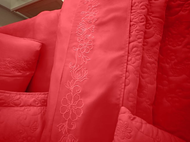 Anna Bedspread image number 11