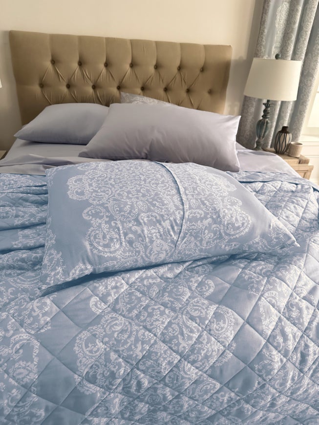 Delia Bedspread Set image number 3