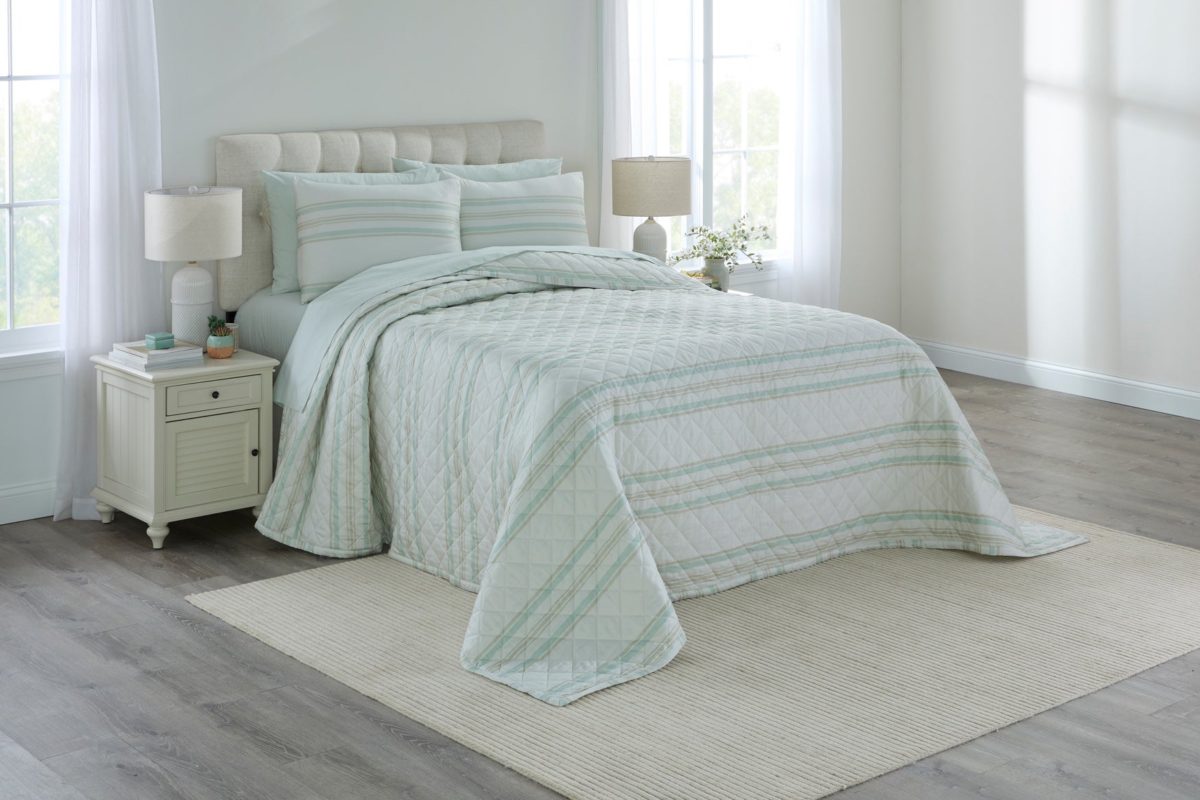 Lyocell Cotton Jansen Bedspread Set image number 0