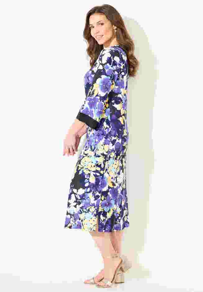 Contrast Border Notch Shift Dress image number 2