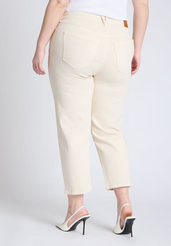 The Naomi Comfort Stretch Straight Crop Jean image number 2