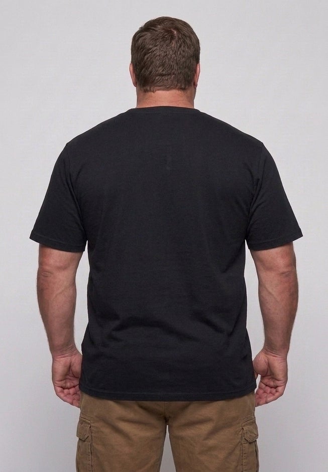 Shrink-Less&trade; Lightweight Pocket Crewneck T-Shirt image number 5