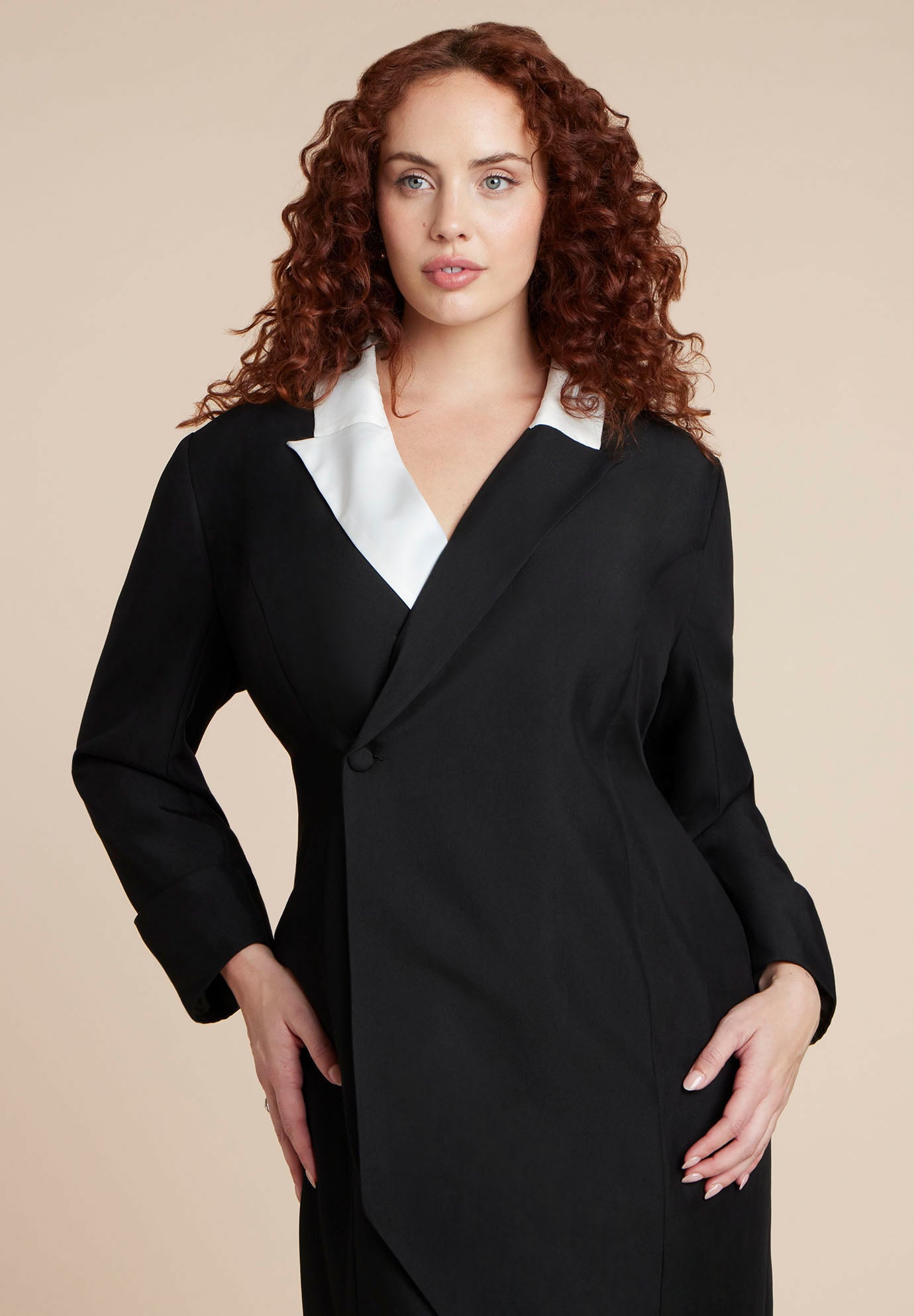 Colorblocked Maxi Blazer Dress image number 1