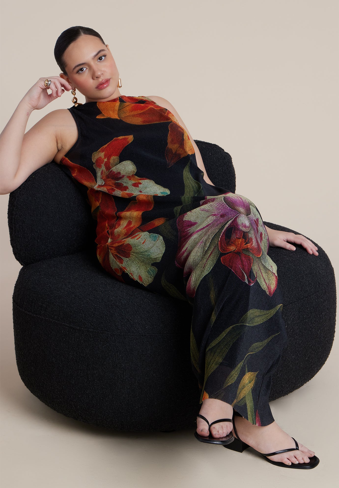  Pleated Chiffon Dress  image number 3