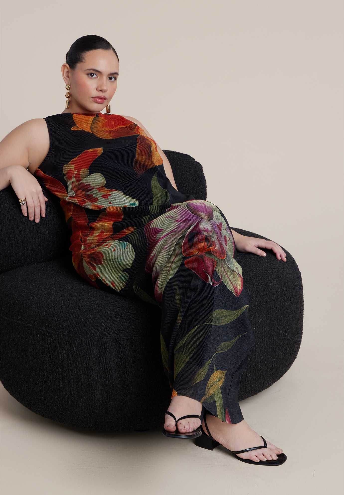  Pleated Chiffon Dress  image number 4