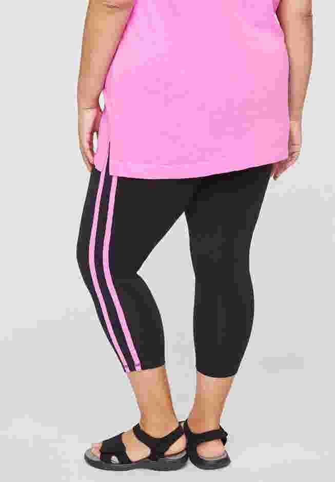 Marina Hills Active Legging Capri image number 1