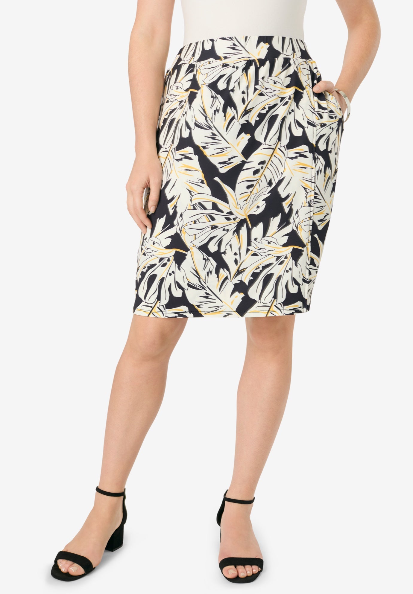 Ultrasmooth&reg; Fabric A-Line Skort image number 2