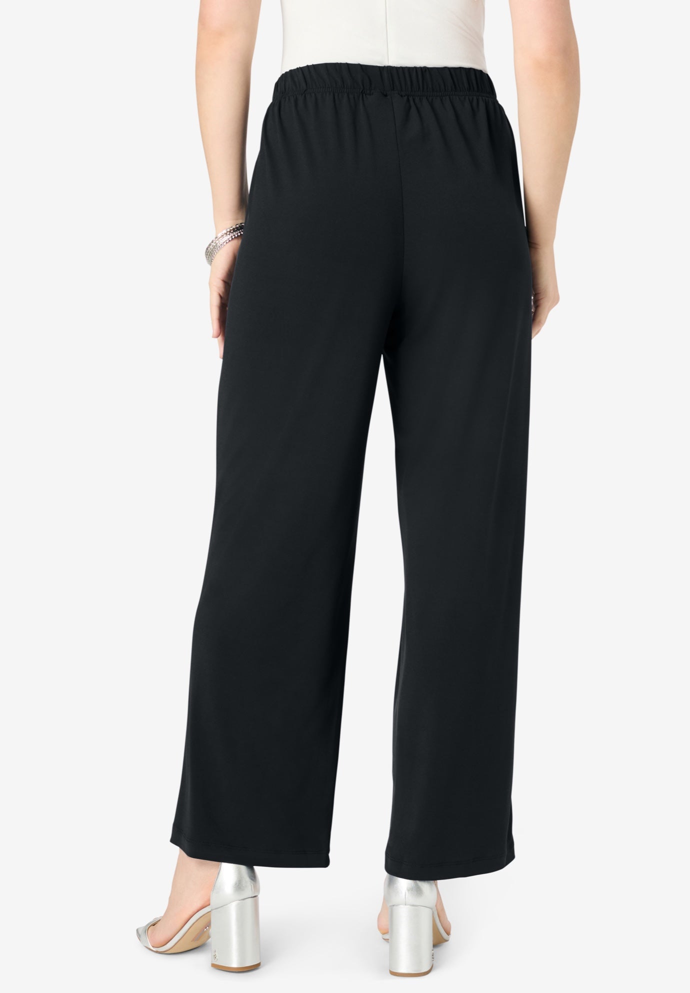 Ultrasmooth&reg; Fabric Cropped Pant image number 1