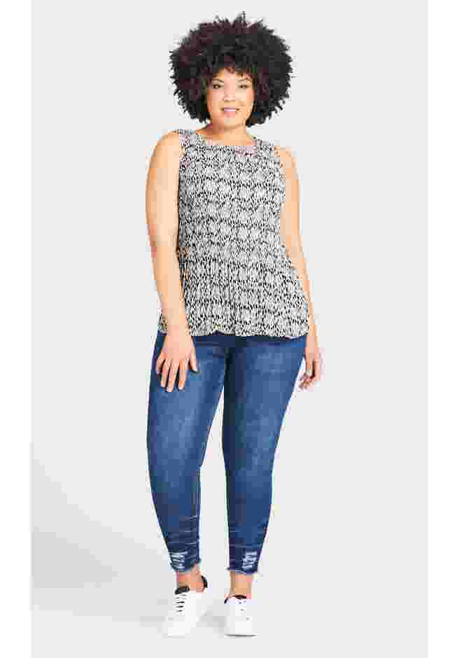 Crew Neck Sleeveless Blouse image number 1