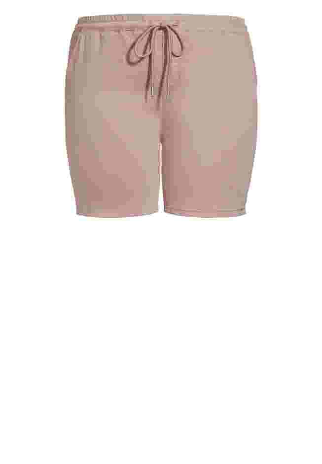 Mavis Short image number 2