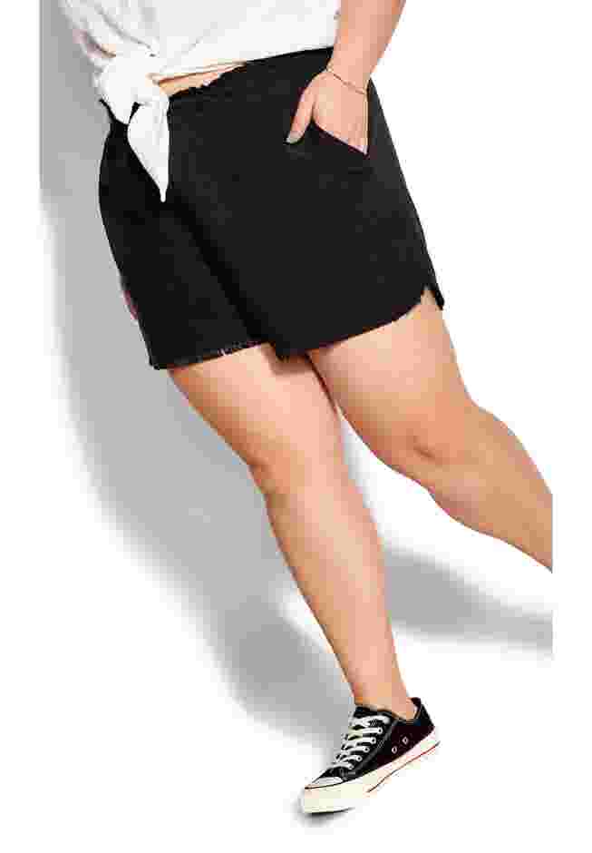 Remi Fray Hem Short image number 4