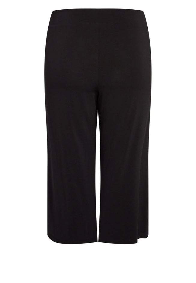 Sutton Pant image number null