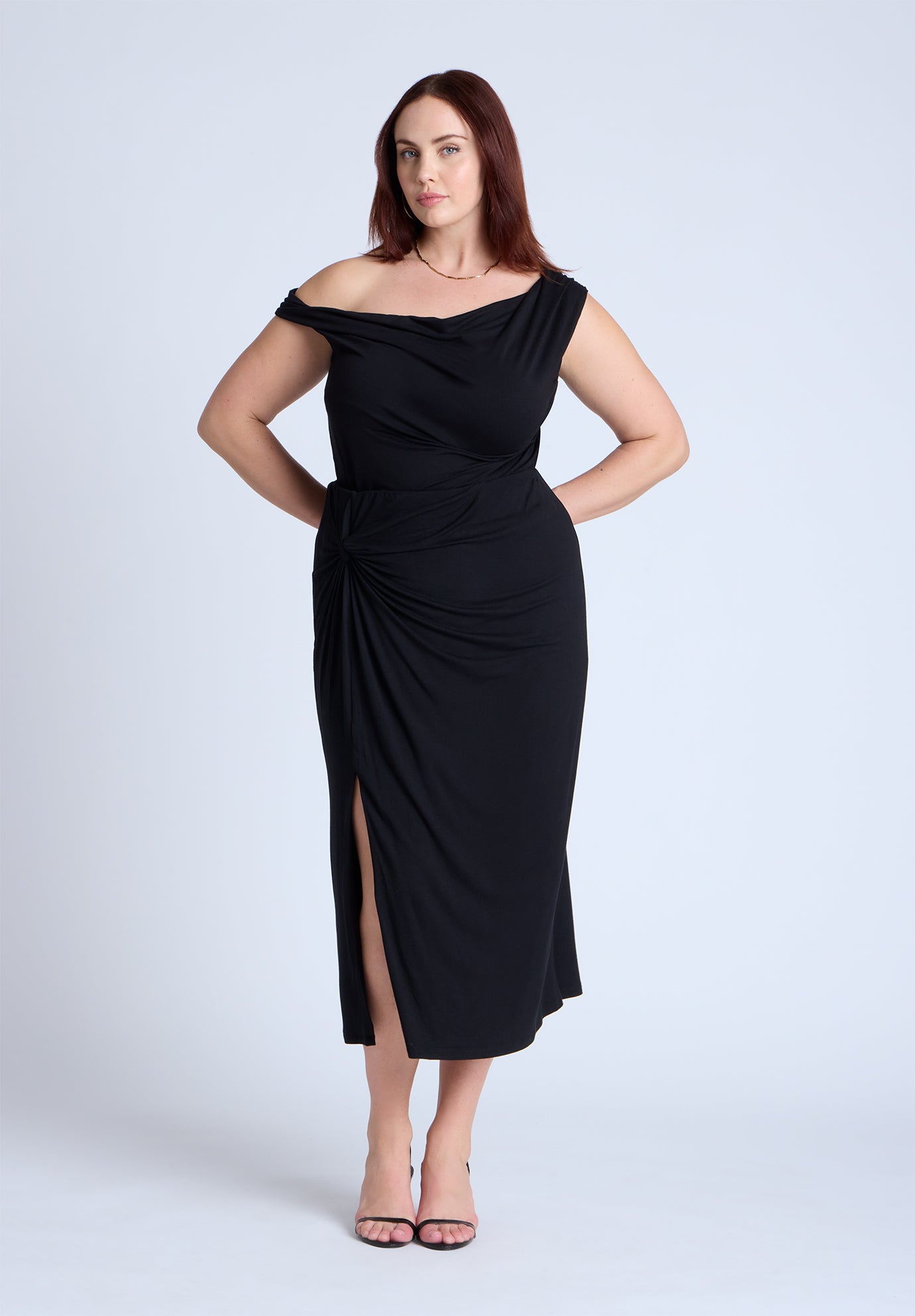 Twist Skirt With Slit image number 0