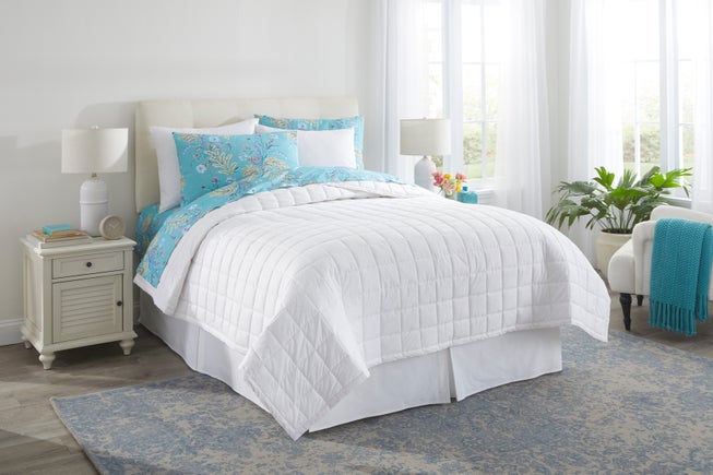 Box Stitch Quilt Set image number 0