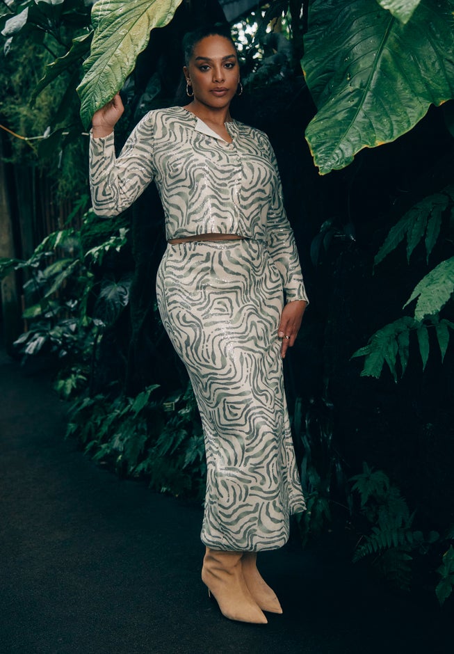 Printed Sequin Maxi Skirt image number null