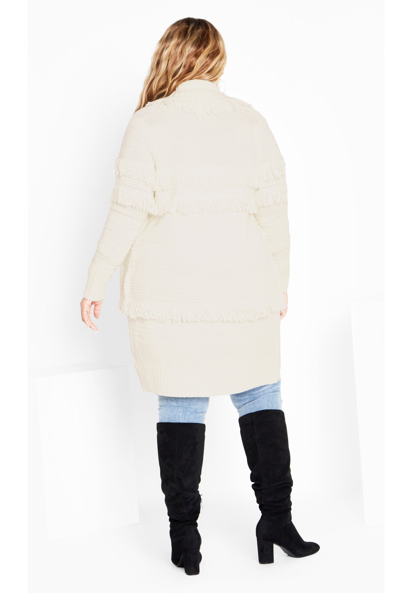 Shaylee Coatigan image number 3