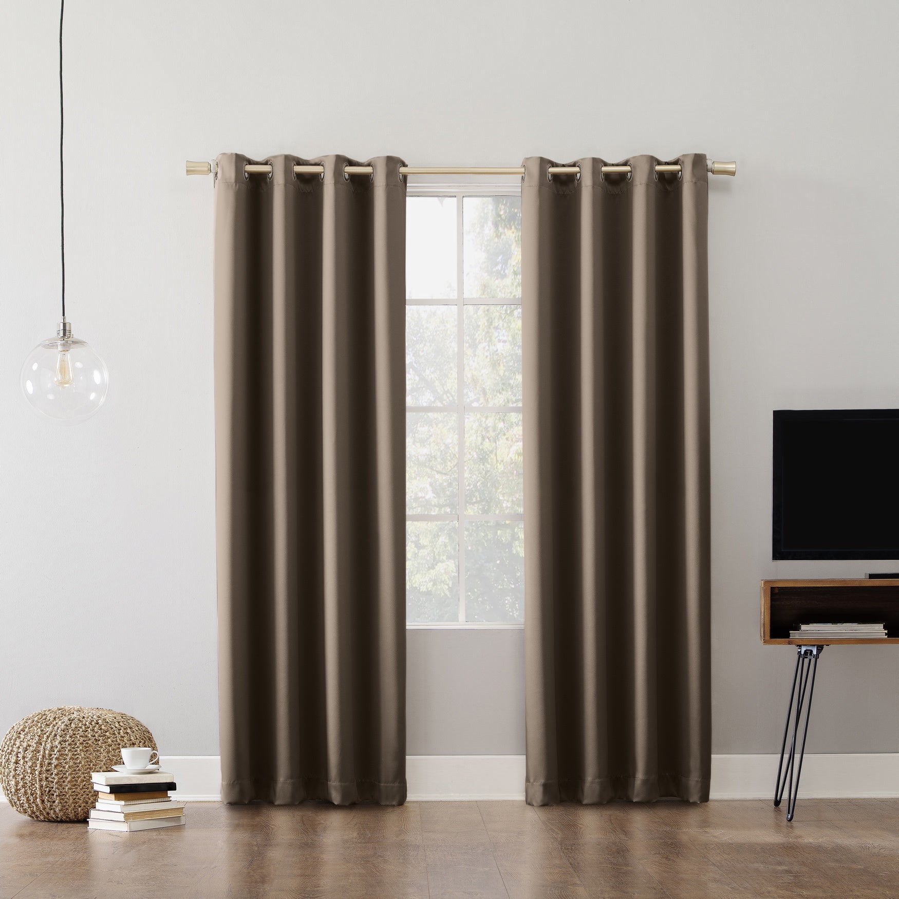 Sun Zero&trade; Oslo 100% Blackout Grommet Panel image number 0