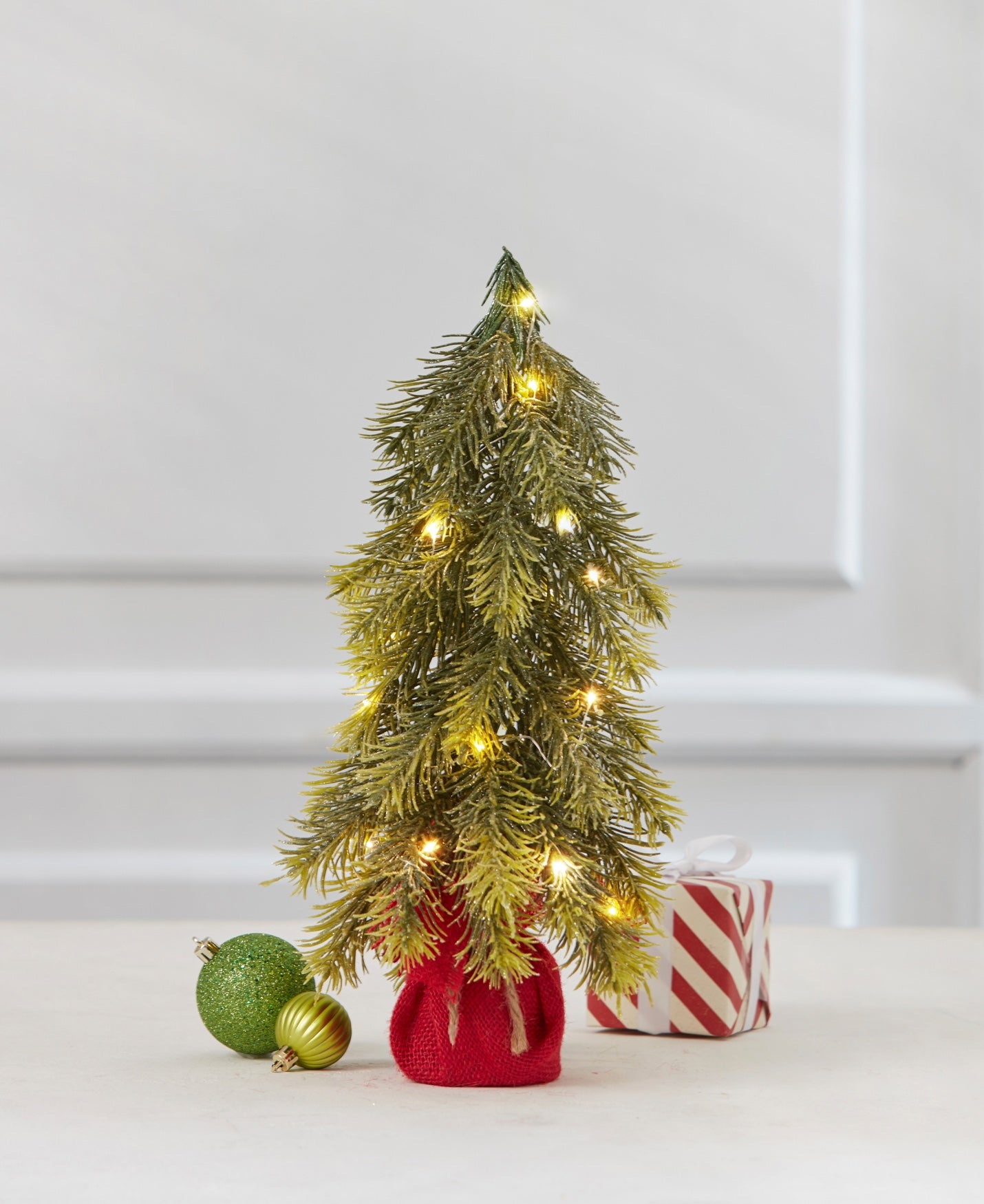 16" Pre-Lit Tabletop Tree image number 0