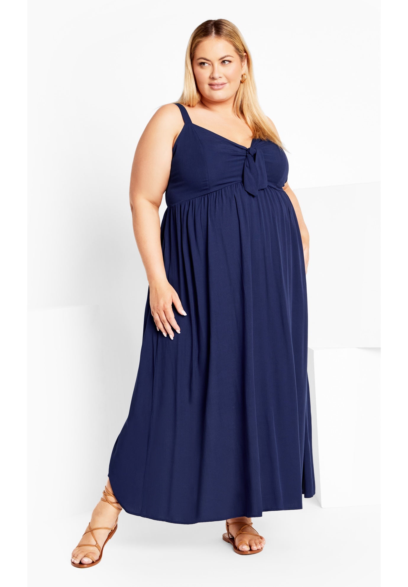 Evie Maxi Dress image number 0
