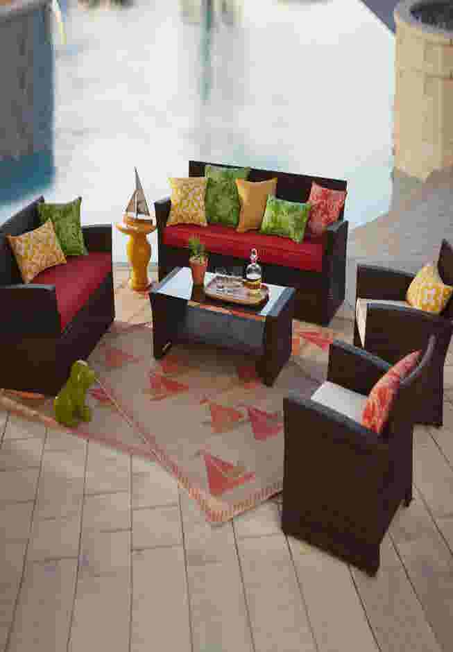 Santiago Couch image number 6