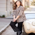 The Timeless Blouse image number null