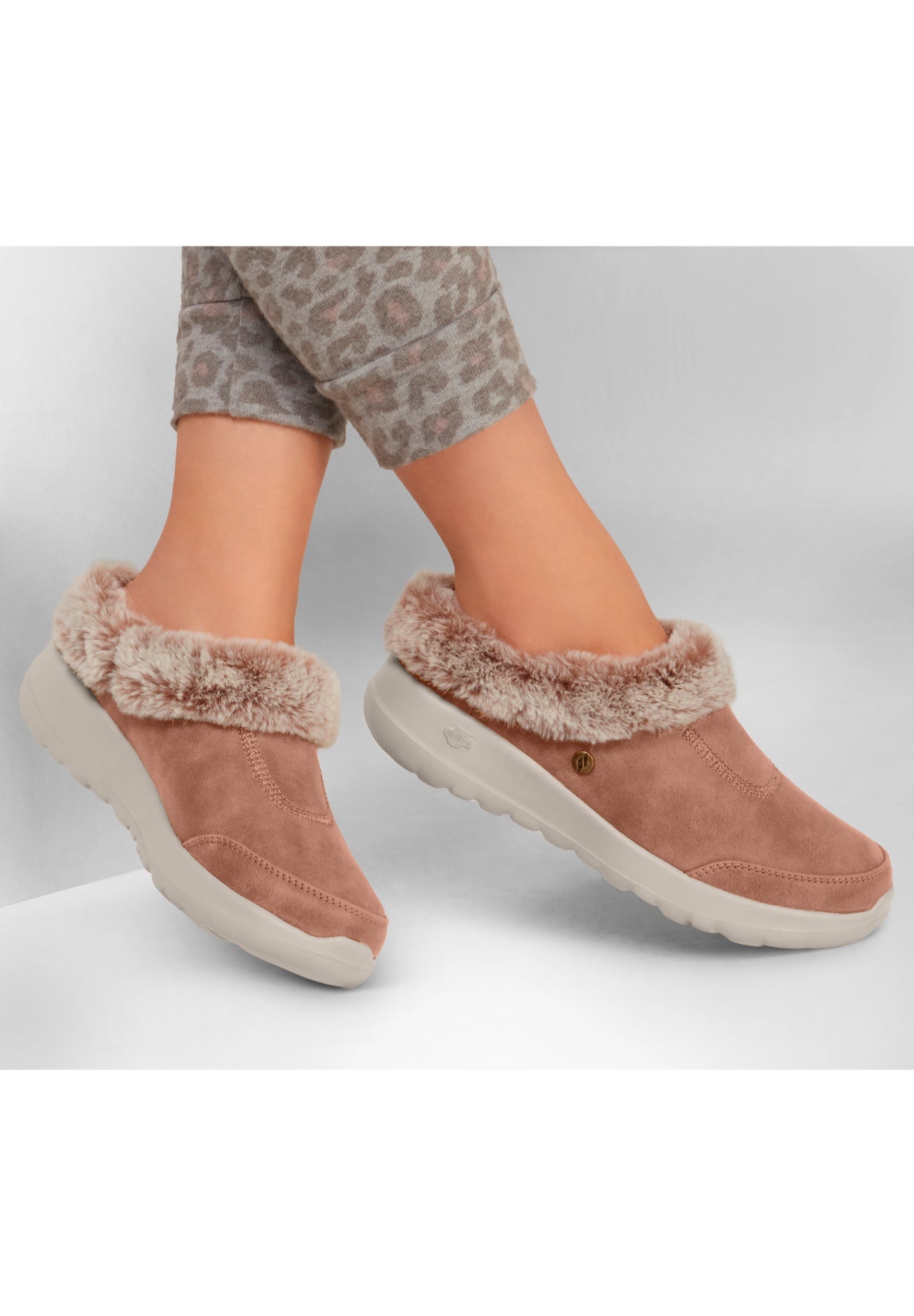The On the Go Joy Slipper image number 6