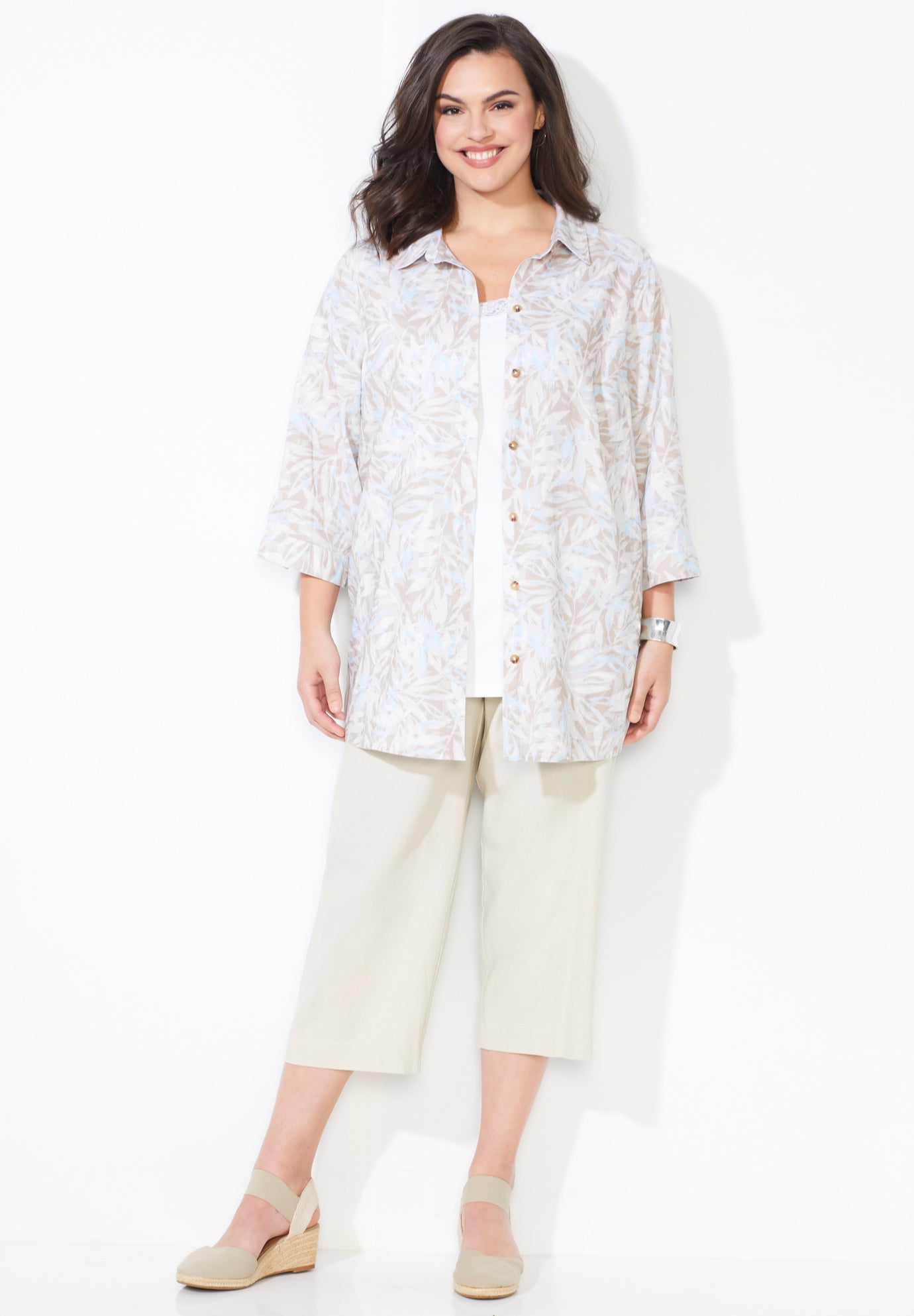 Classic Linen Buttonfront Shirt image number 0