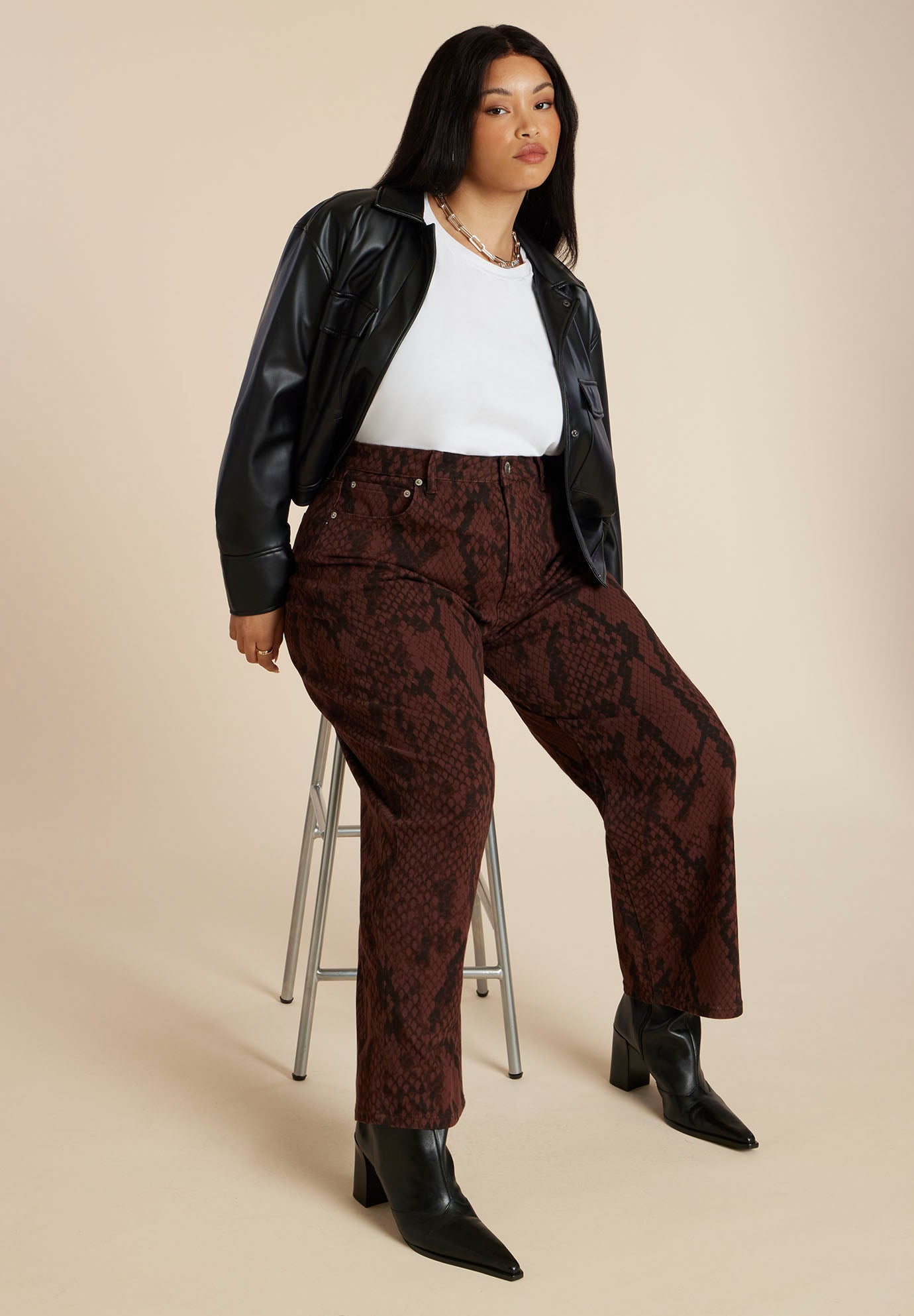 Snake Print Relaxed Leg Jean image number 2