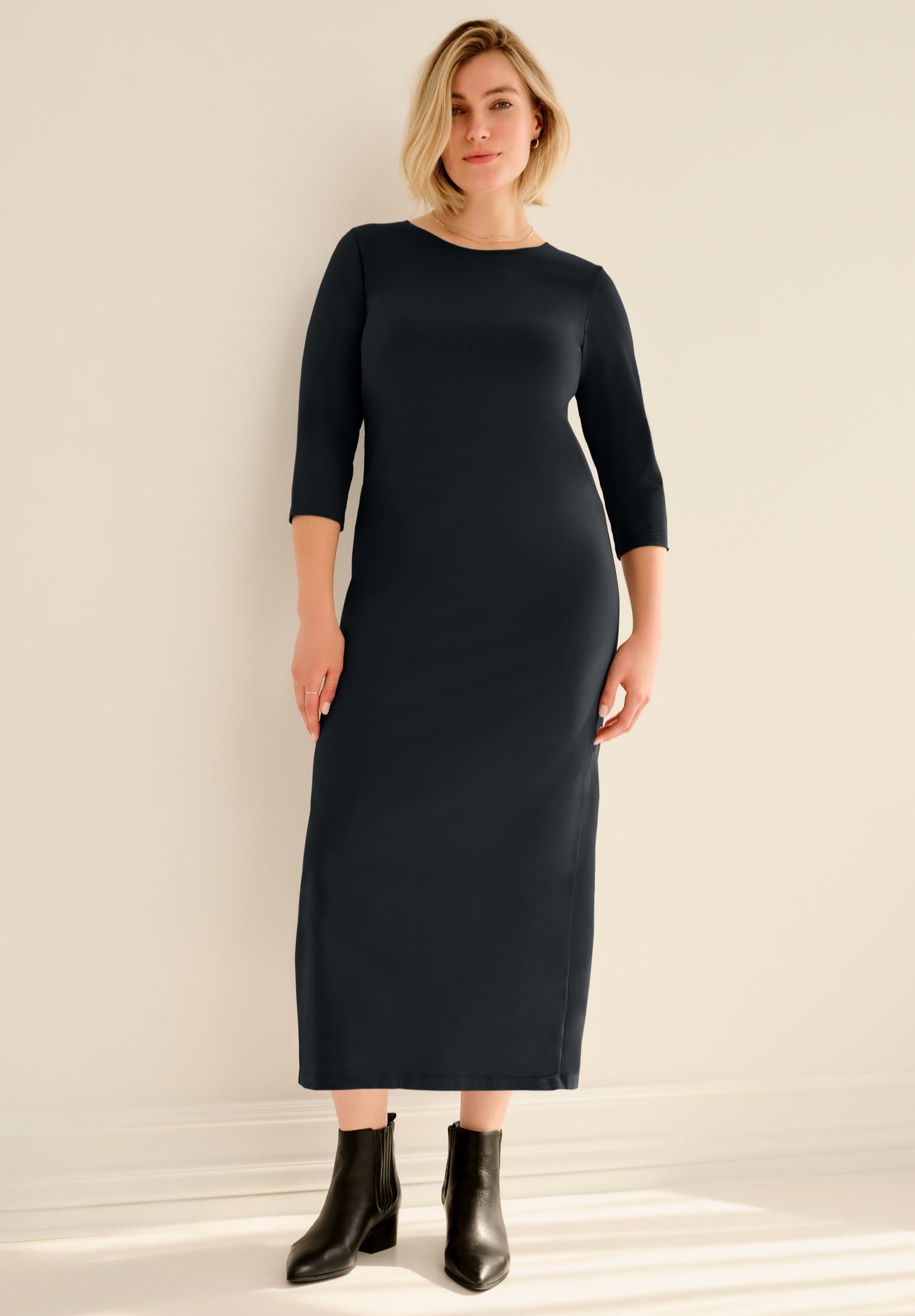Cotton Spandex Jersey Three-Quarter Sleeve Scoopneck Maxi Dress image number 0