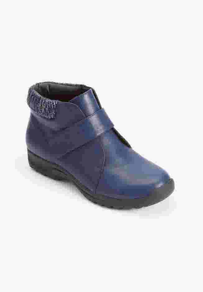 The Jayna Shootie By Comfortview image number 0